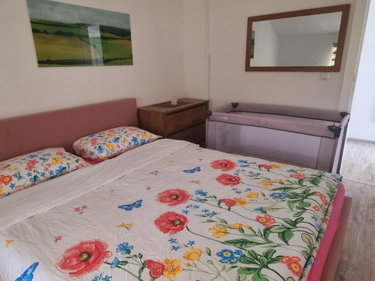 Apartmani Bilic Кореница Екстериор снимка