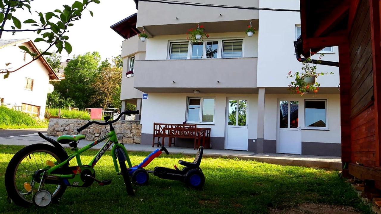 Apartmani Bilic Кореница Екстериор снимка
